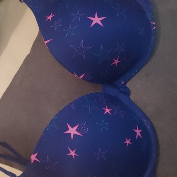 VICTORIA SECRET BRA - Picture 1 of 3